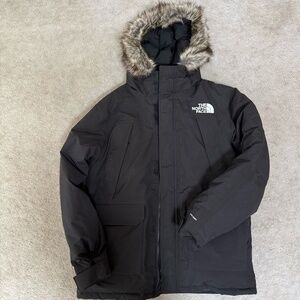 North Face McMurdo Hood Fringe Parka, Black Men's Medium